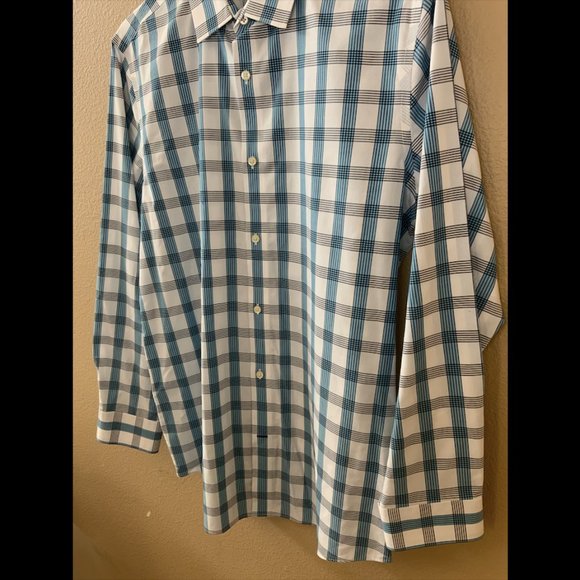 Banana Republic Blue and Gray Plaid Button Down - Picture 6 of 7